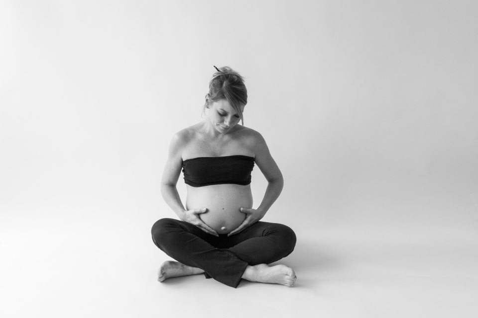 photographe-grossesse-a-tours-entre-nous-photographie-maternite-anelise-044
