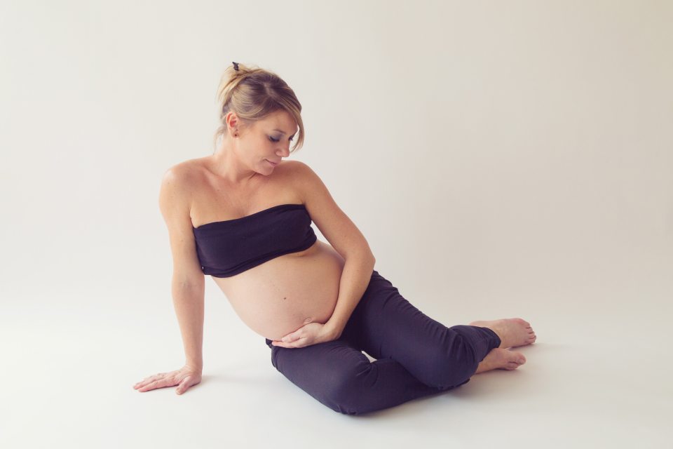 photographe-grossesse-a-tours-entre-nous-photographie-maternite-anelise-048