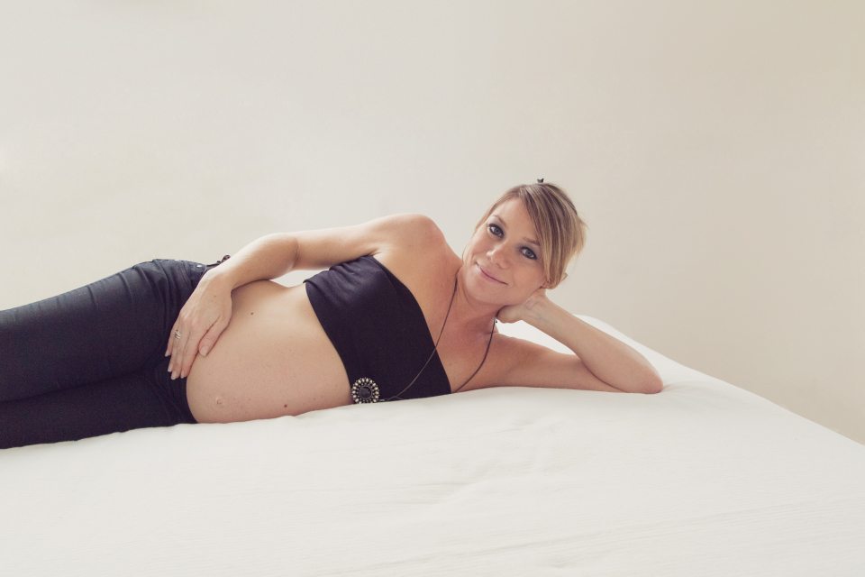 photographe-grossesse-a-tours-entre-nous-photographie-maternite-anelise-136
